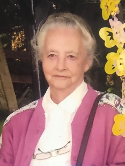 Obituary of Violet "June" Curry