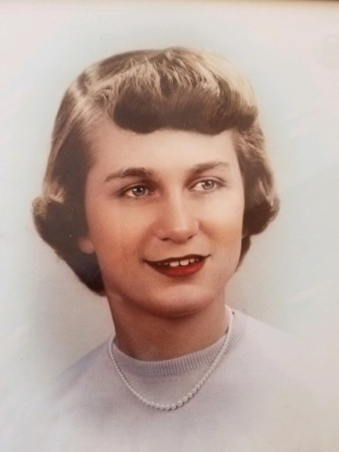 Obituary of Rowena Pineau