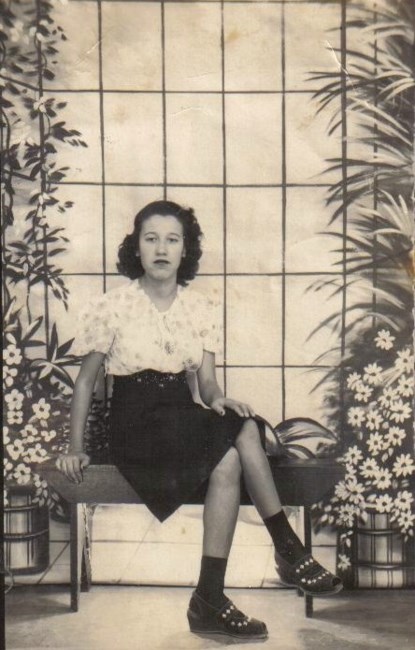 Obituary of Mrs. Dolores "Lola" Gomez