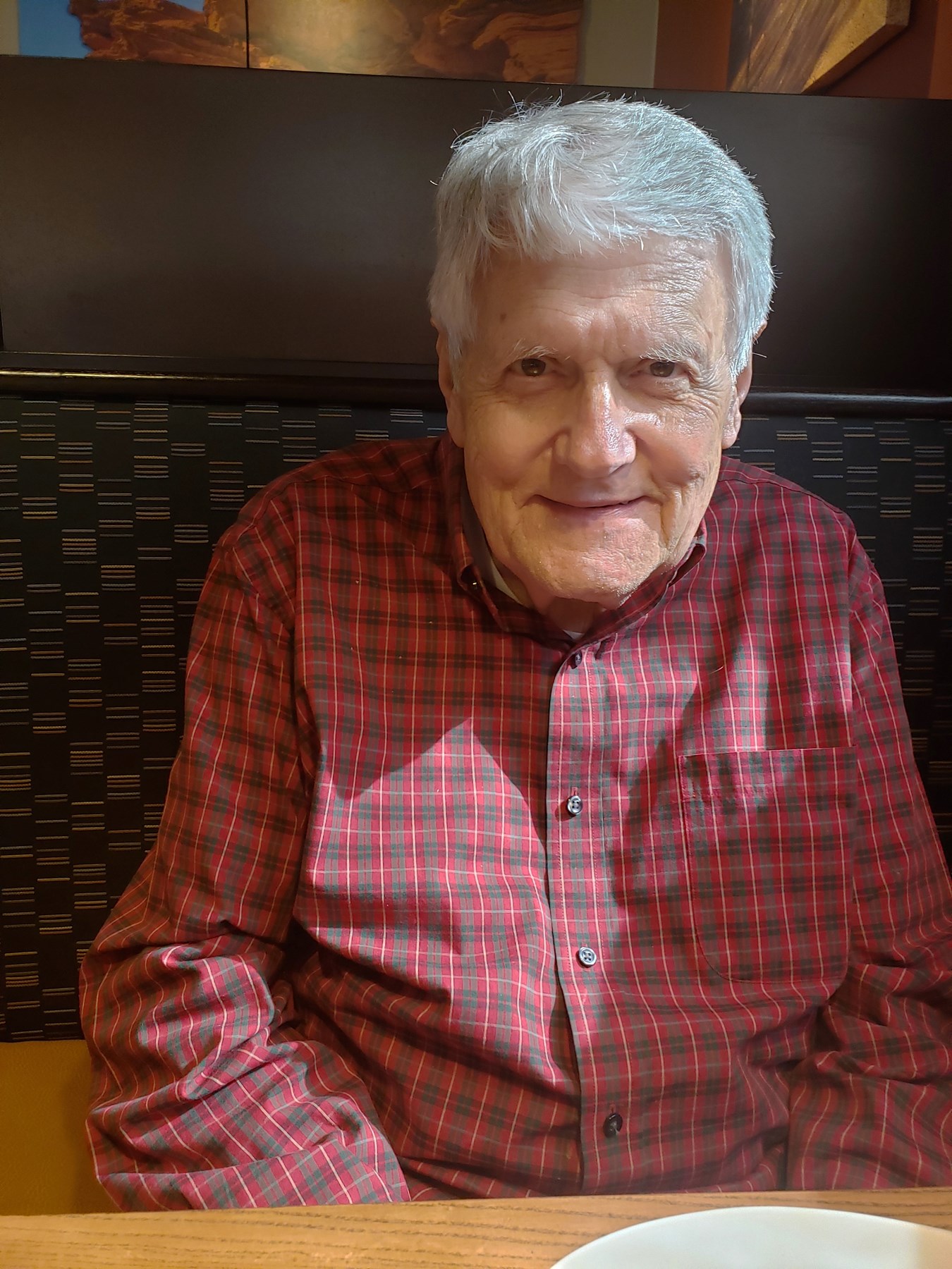 Obituary of Lawrence Frank Perry