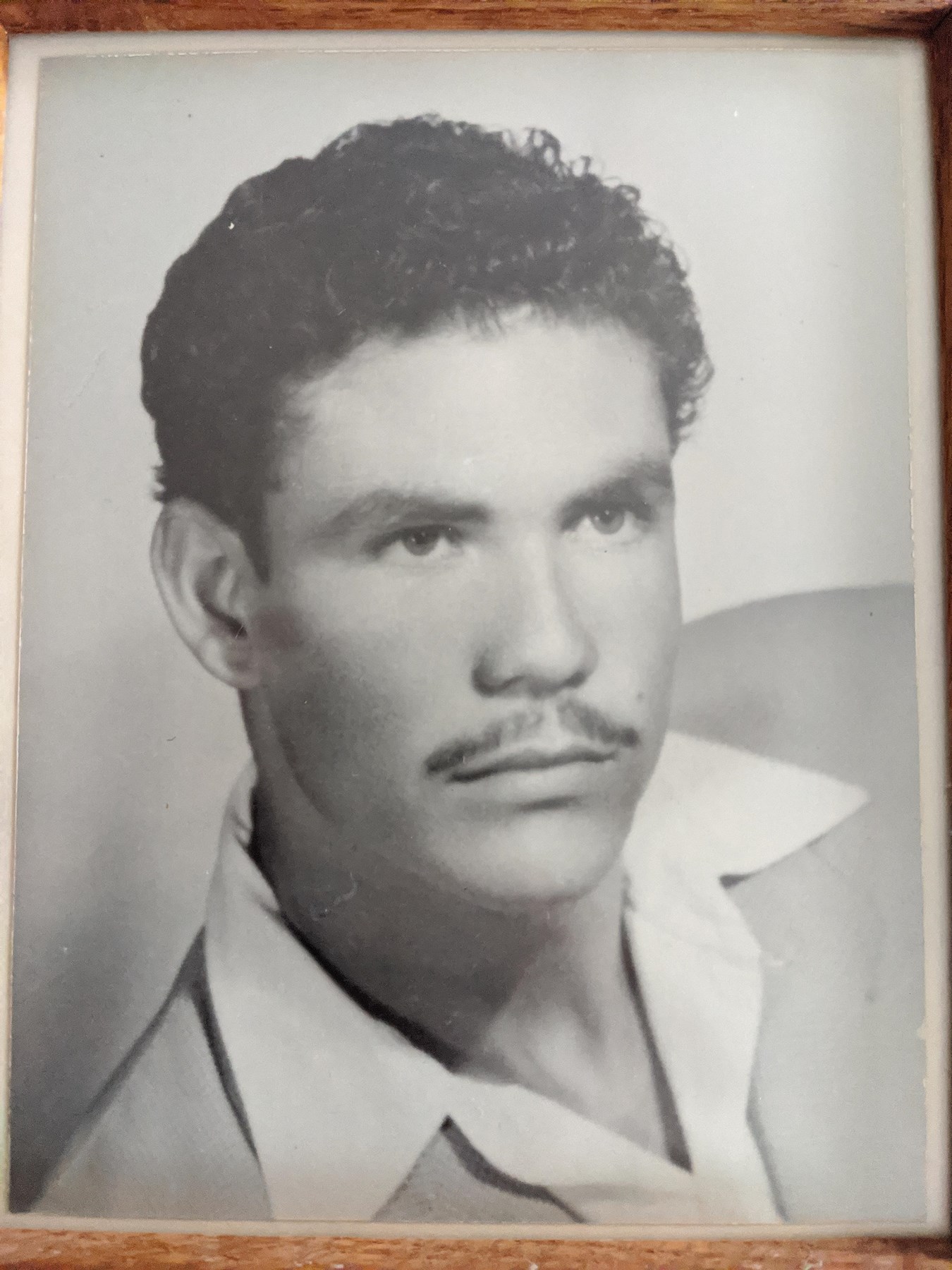 Obituary of Miguel Hernandez