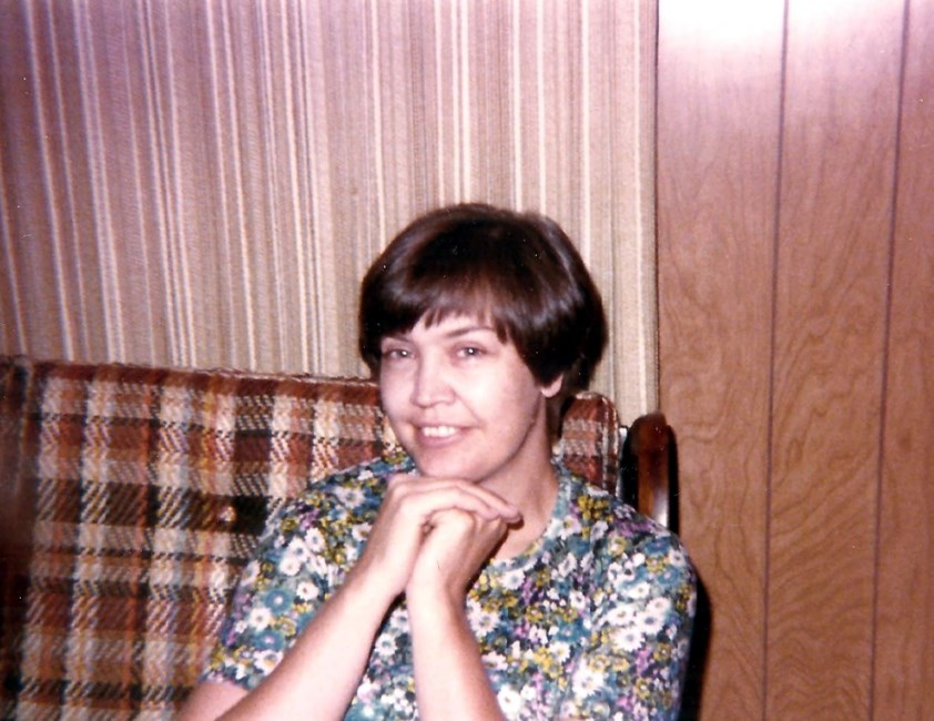 Obituary of Joan Kirk Holden