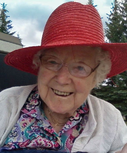 Obituary of Yvonne Francis Richards