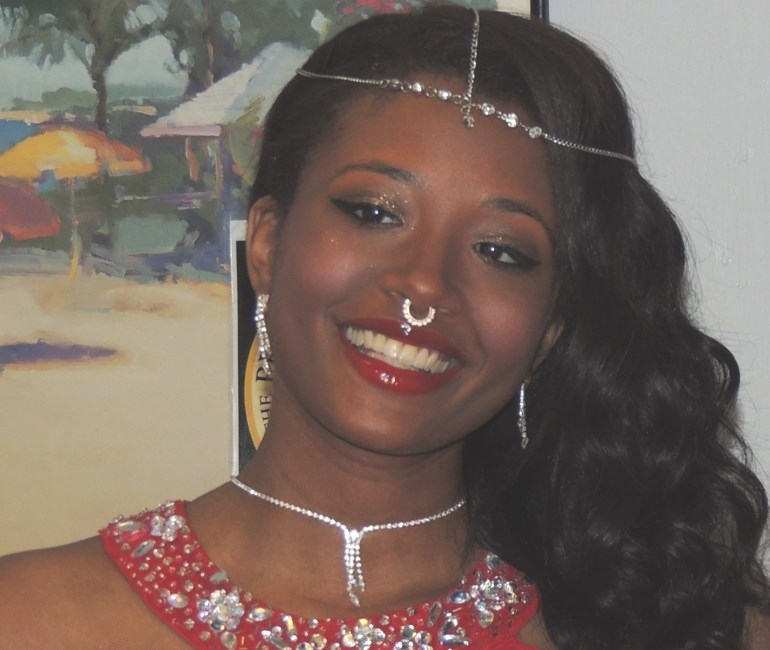 Obituary of Nia "Nia cherry" Collette Greer