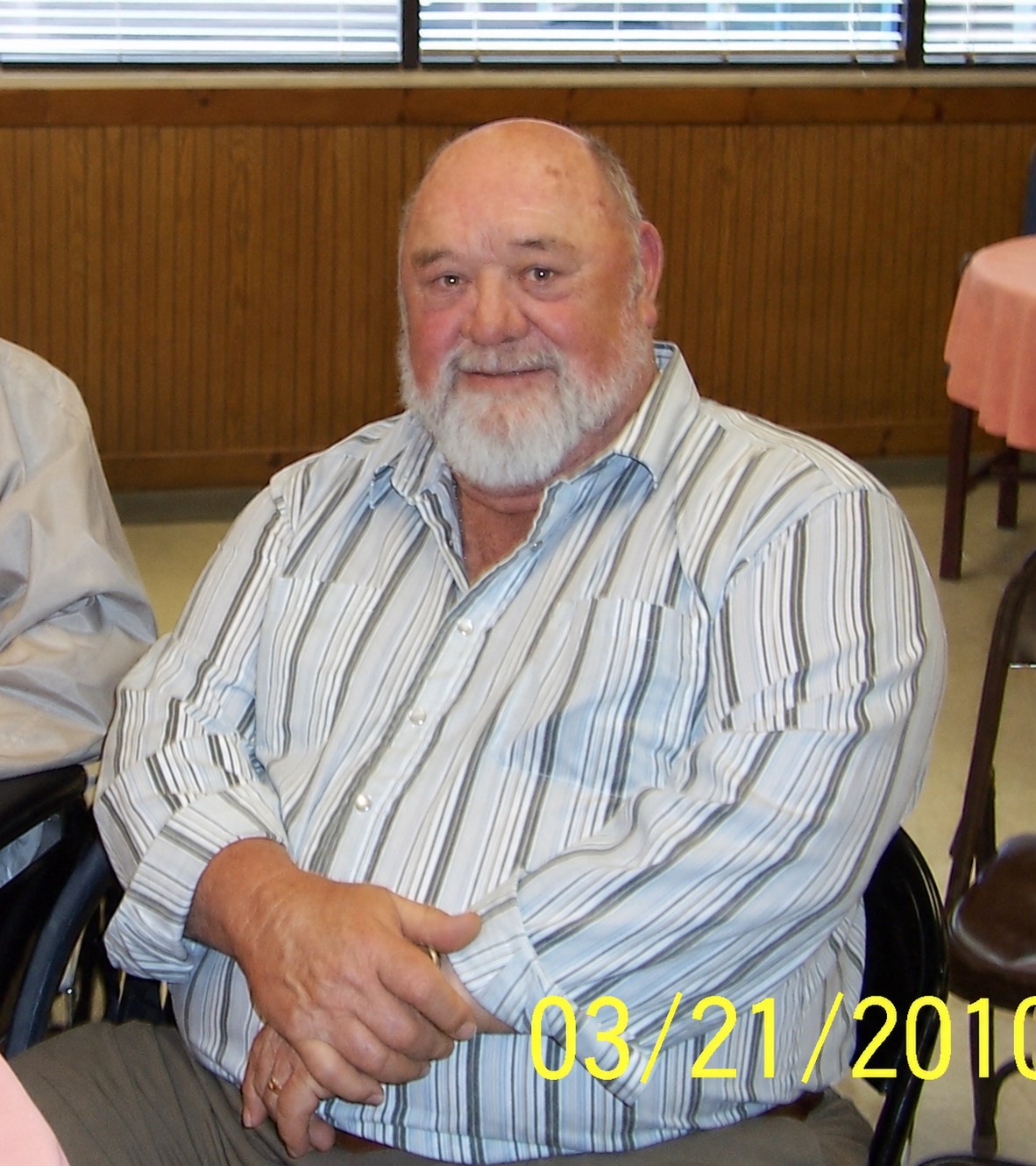 Obituary of Earl Ernest Bluhm Jr.