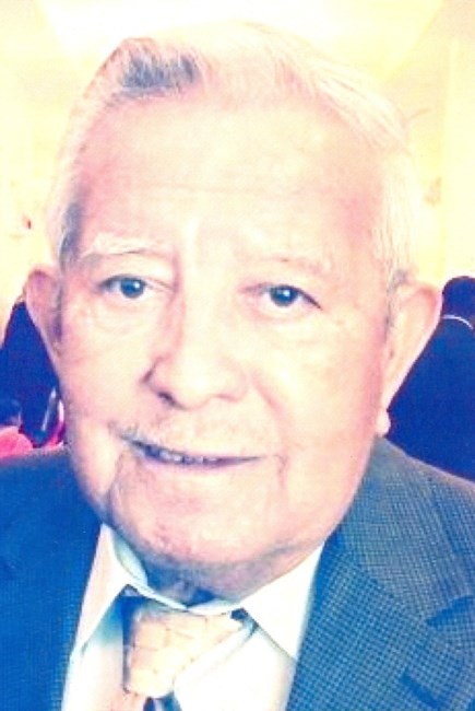 Obituary of Reyes Vasquez