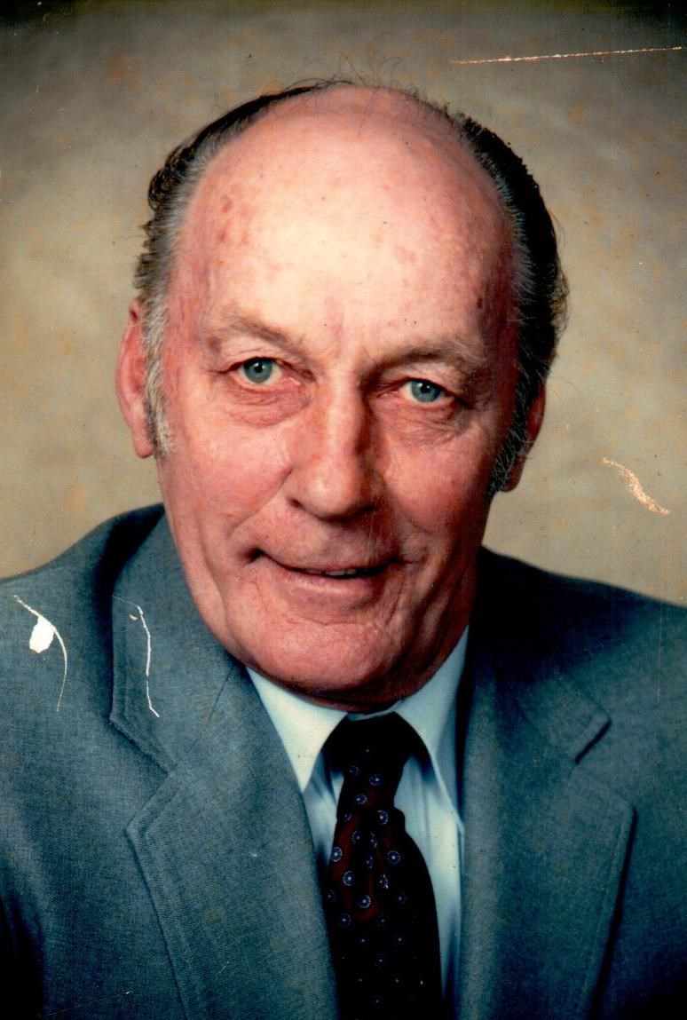 Obituary of Lloyd Edwin Peterson