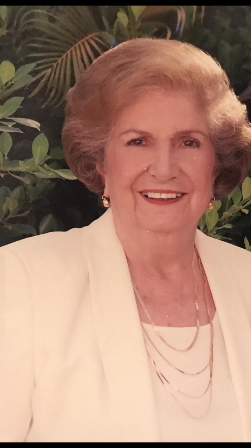 Obituary of Eva Irizarry Vda. de Toledo