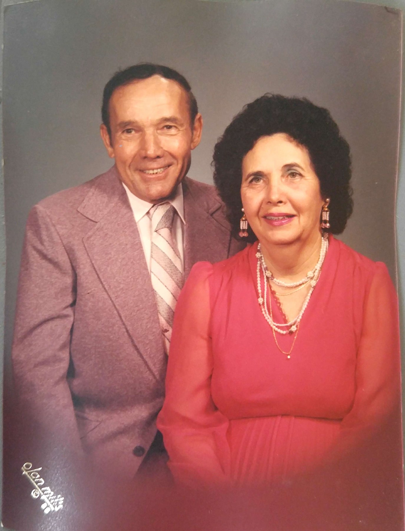 Obituary of Varicella "Vera" Russell Wallace