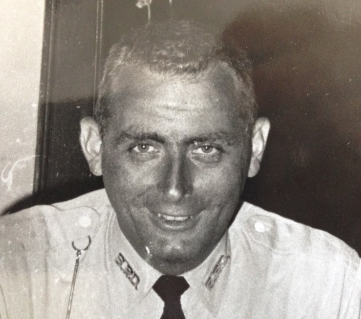 Obituary of Francis J McKenna Jr.