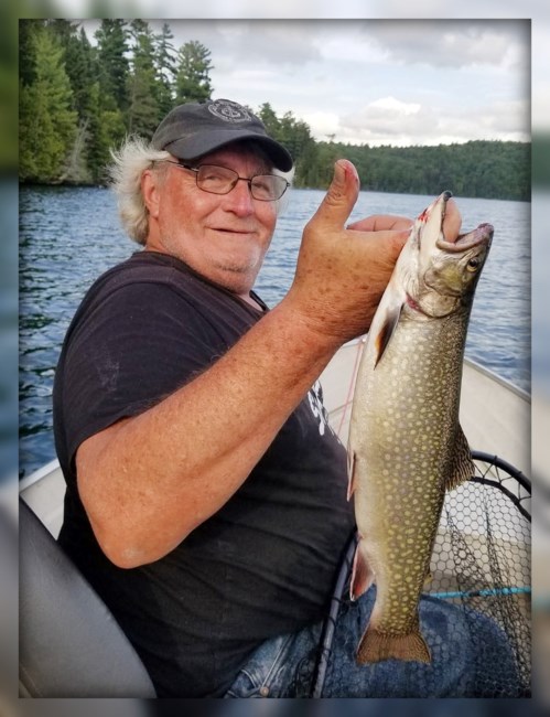 Obituario de Bryan Hall