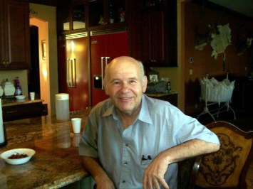 Obituary of Christos Raptis
