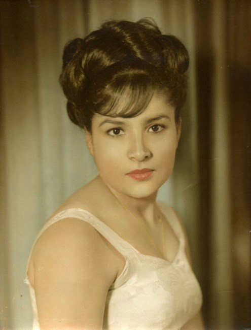 Obituary of Maria De La Luz Serrato