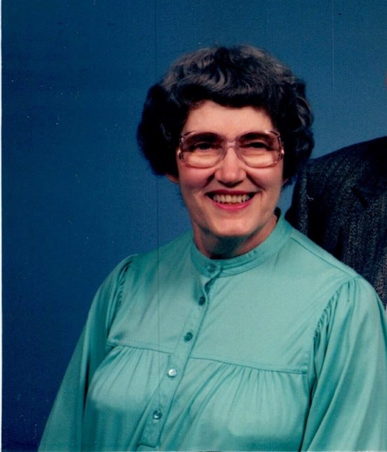 Obituary of Jeritza "Jeri" B. Tucker
