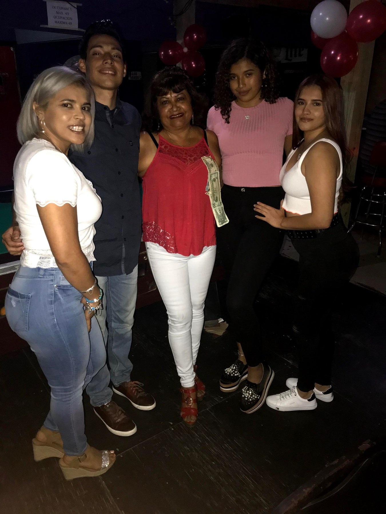 Obituary of Angela Caseres Barahona - 21 marzo, 2023 - Claudia  Ramos
