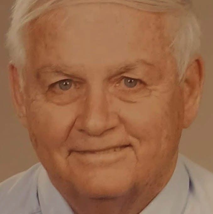 Obituary of Robert Wilson Greene