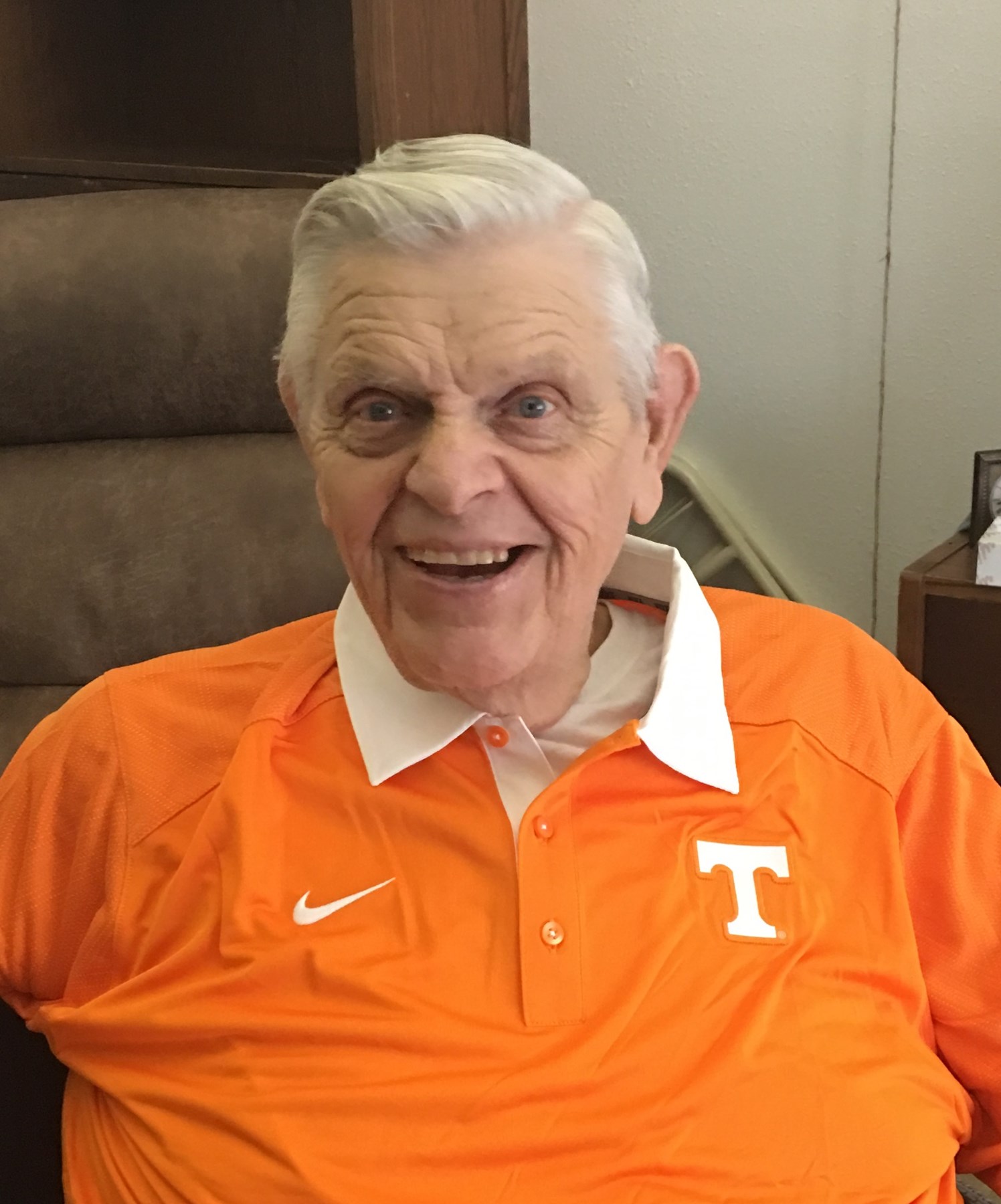 Obituary of Kenneth V. Tate