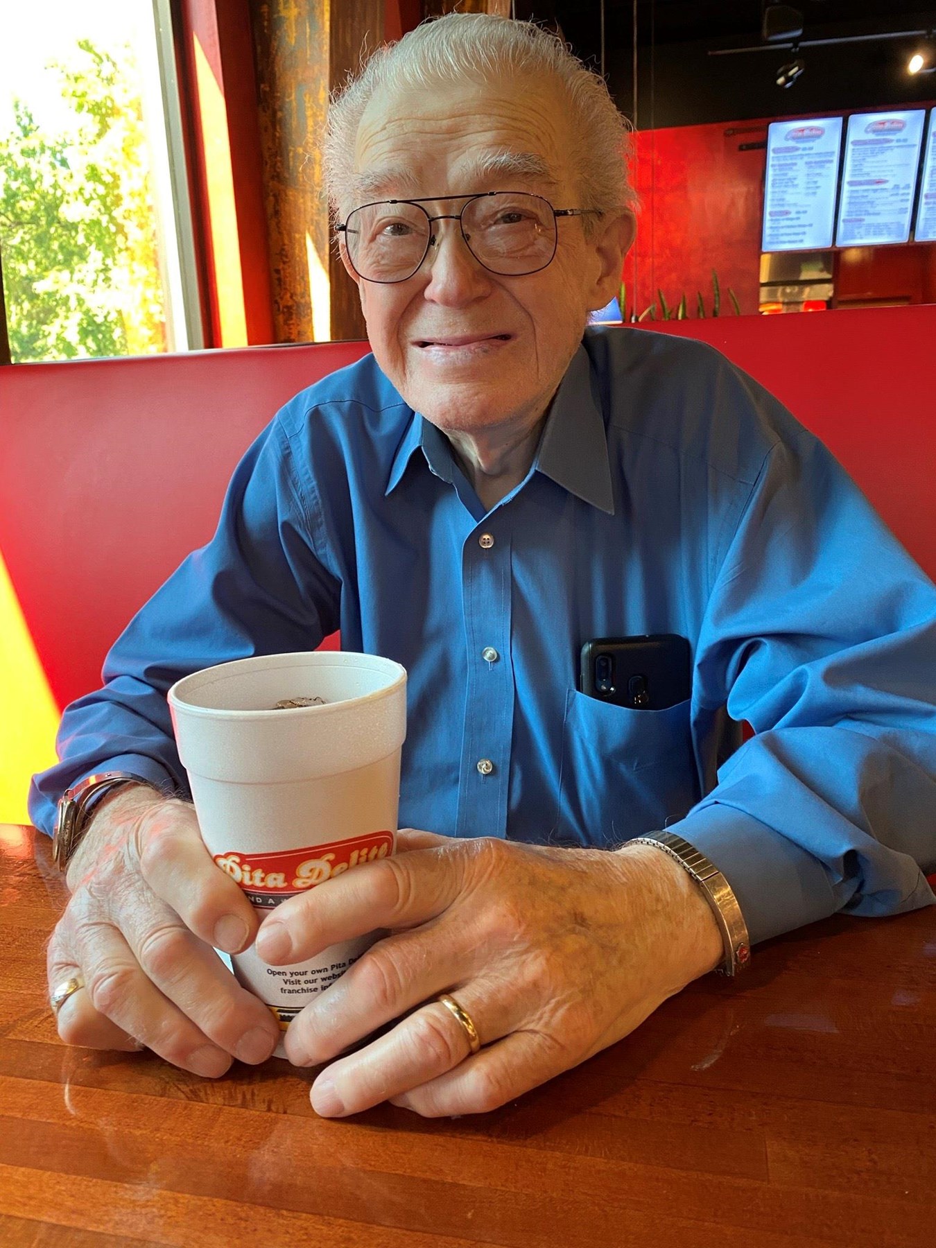 Obituary of Andrew Vernon Hill