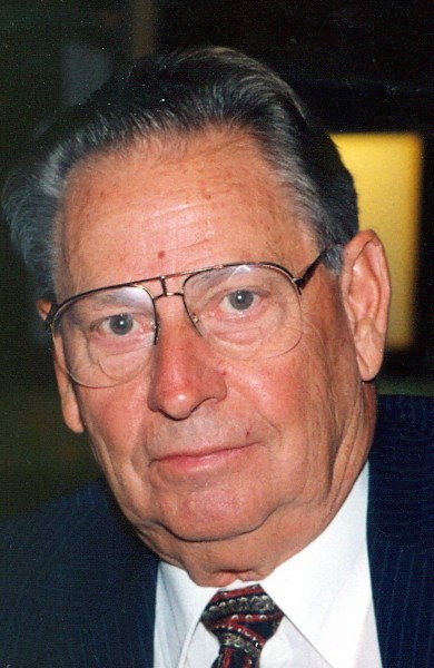 Obituary of Murray R. Belknap