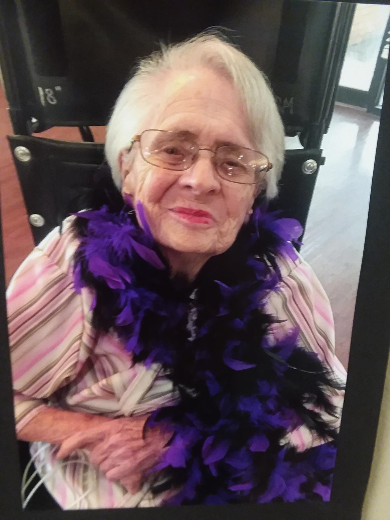 Obituario de Mary Belle Munro