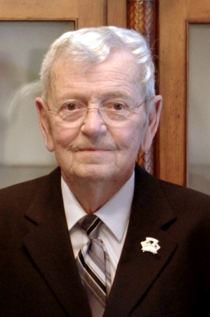 Obituary of Carl Edward Singleton