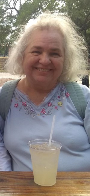 Obituary of Esther Jean Crump