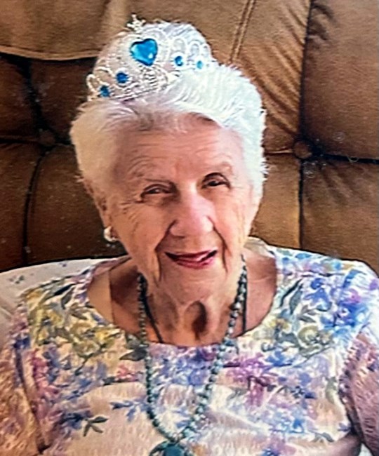 Obituary of Thelma "Lee" Kent Macaluso