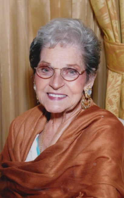 Obituary of Maxine "Bee" King