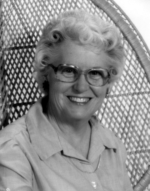 Obituary of Eileen B Schreer