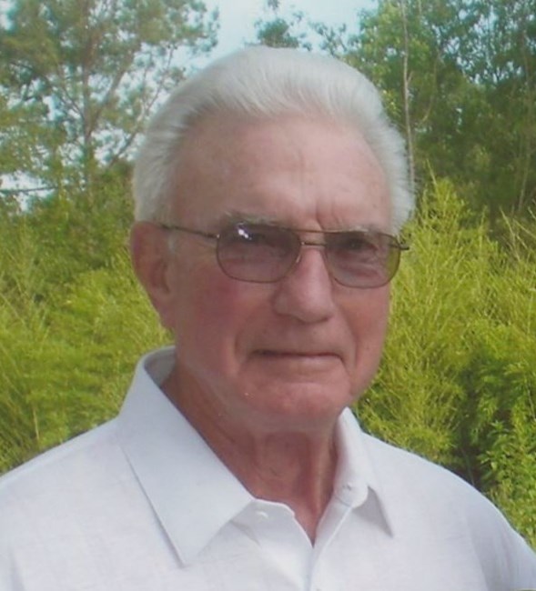 Obituario de John P. Bradshaw