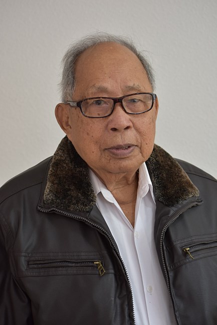 Obituary of Hak Seng Chou