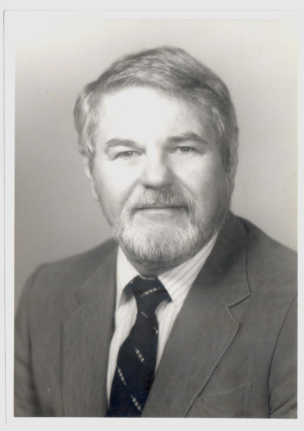 Obituary of L.Dow Oliver