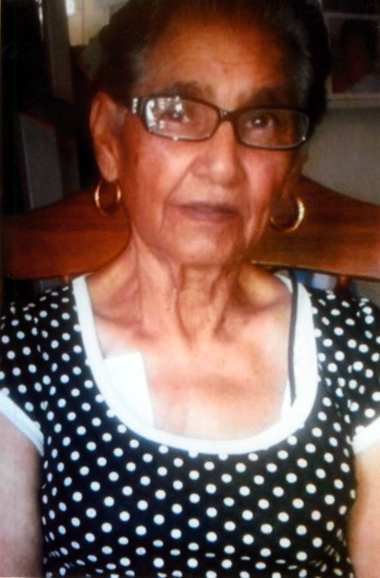 Obituary of Esperanza M. Martinez