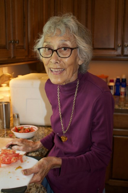 Obituary of Elena Romero Lee