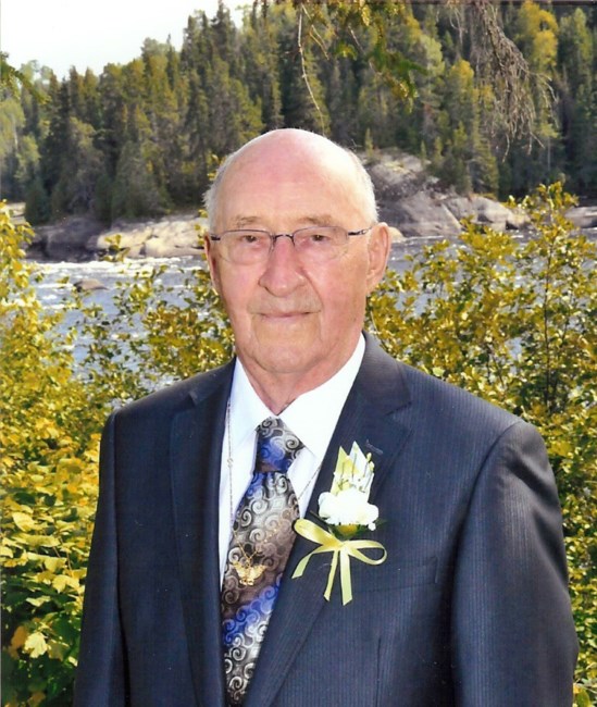 Avis de décès de Louis-Georges Paradis