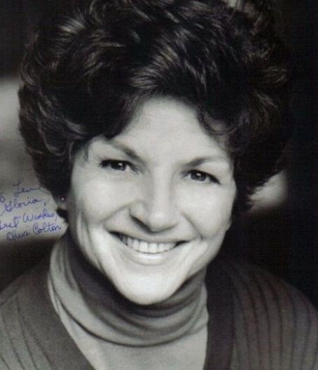 Obituary of Evelyne Colton