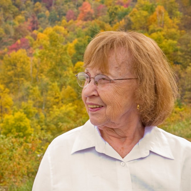 Obituary of Joan McKinley Hughes