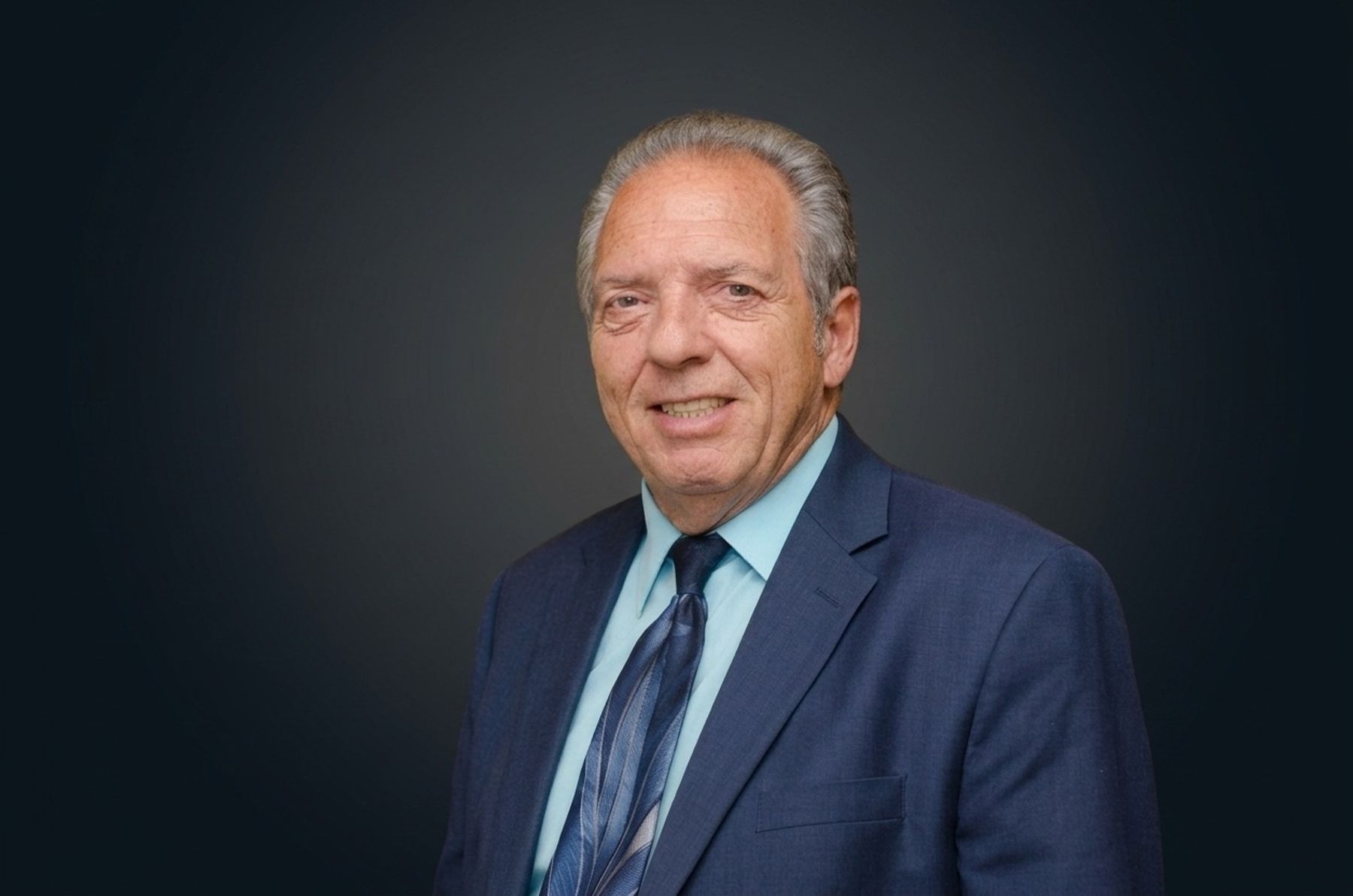 Obituary of Curtis Tolley