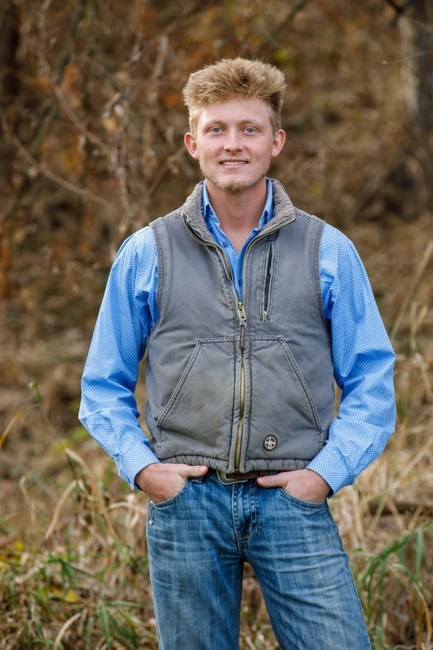 Obituary of Myron "Max" Joseph Davis