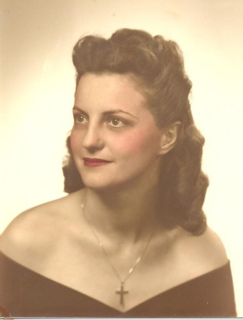 Obituary of Betty H McGinnis