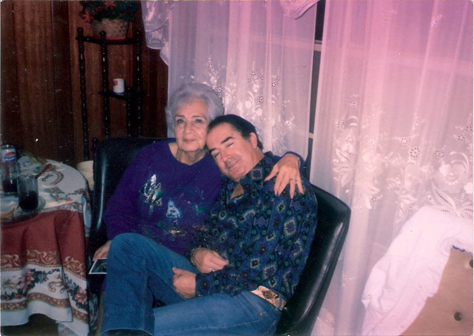 Obituary of Juan Velasco and Carmela Hijar