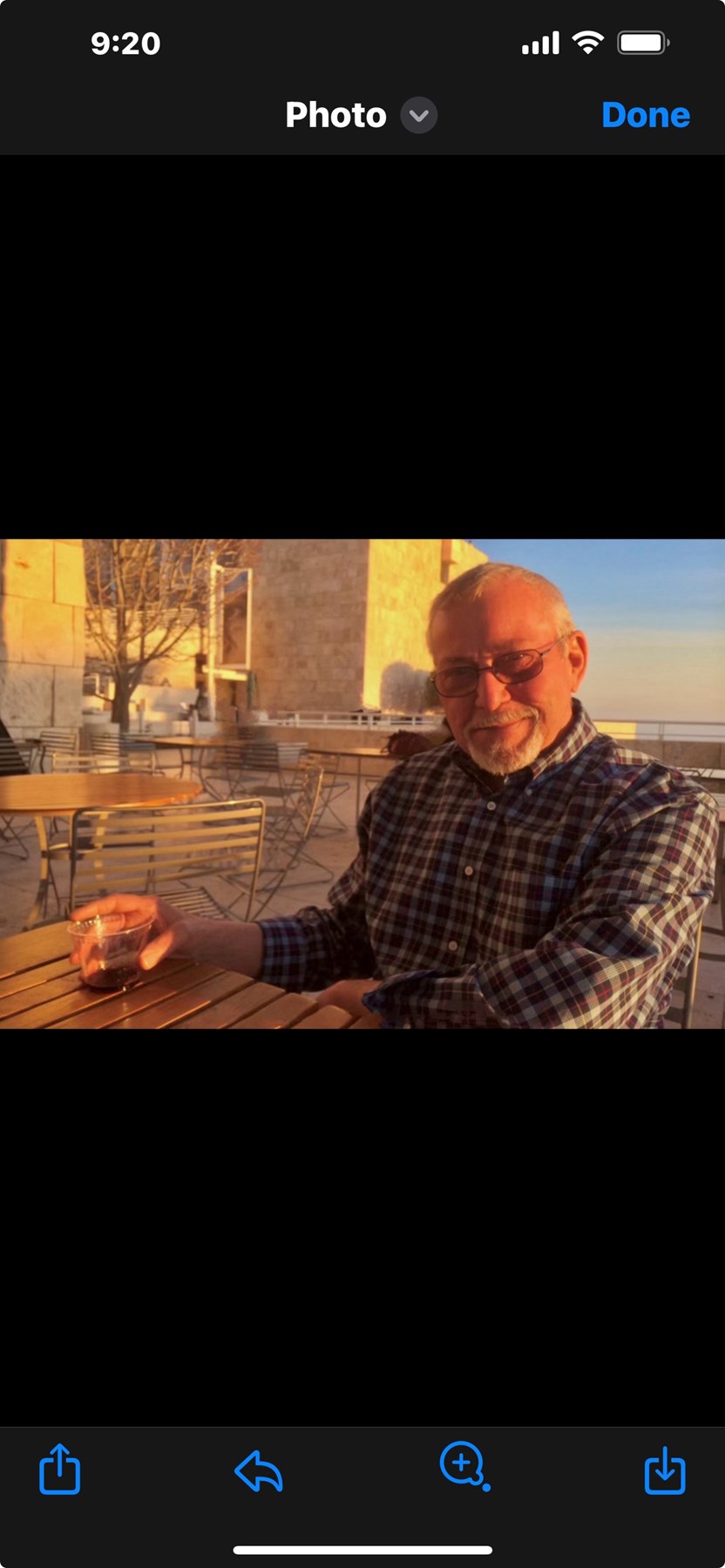 Obituario de William Albert Frederiksen