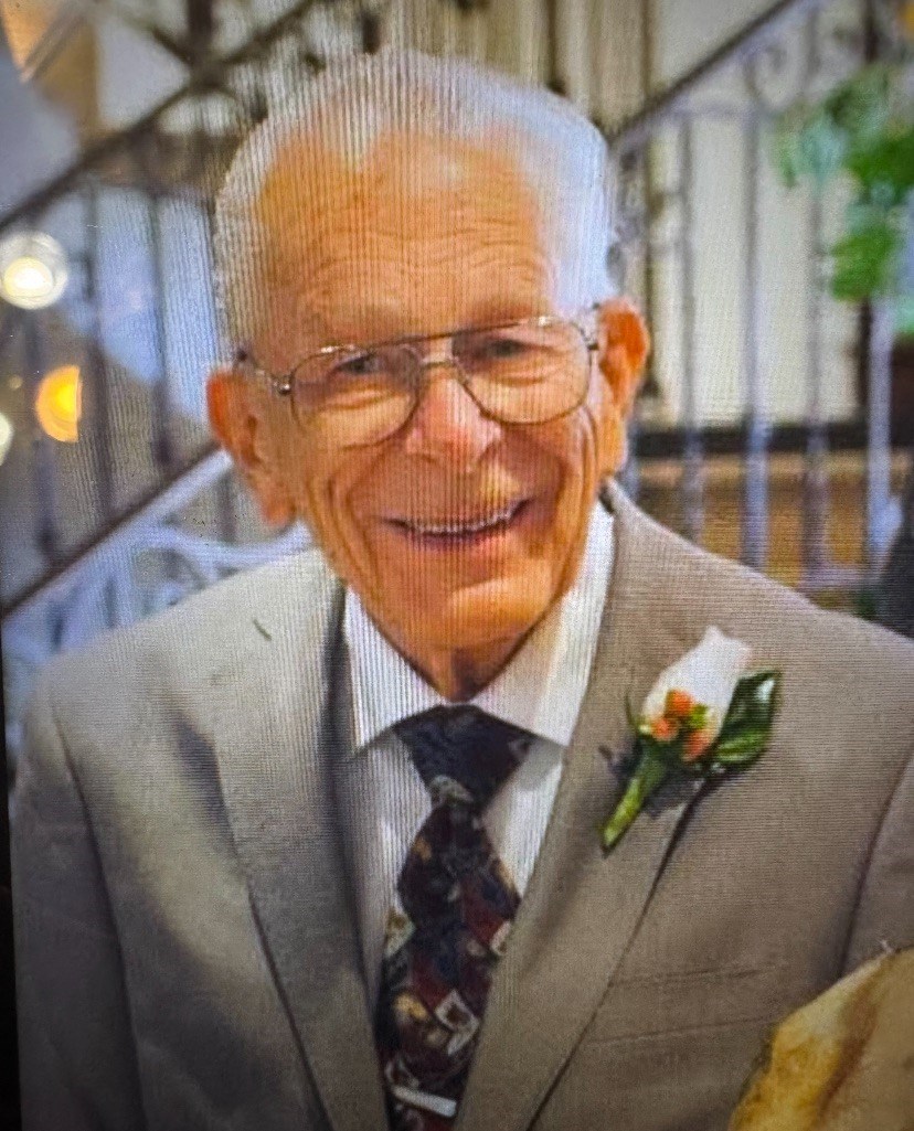 Obituary of Robert Douglas Benfield