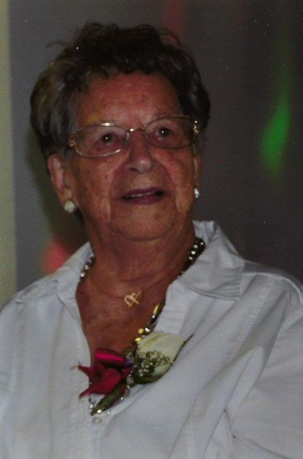 Obituary of Yolande Murray (Née Jubinville)