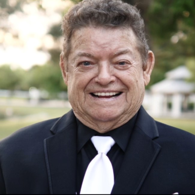 Obituary of Victor Manuel Medeiros