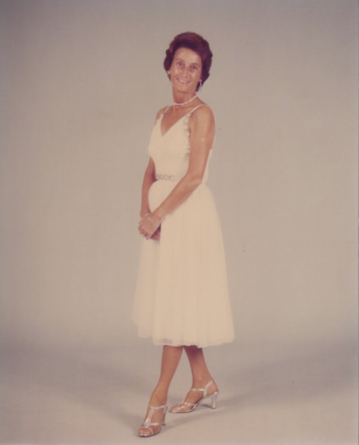 Obituary of Magdalene Williams Dillon