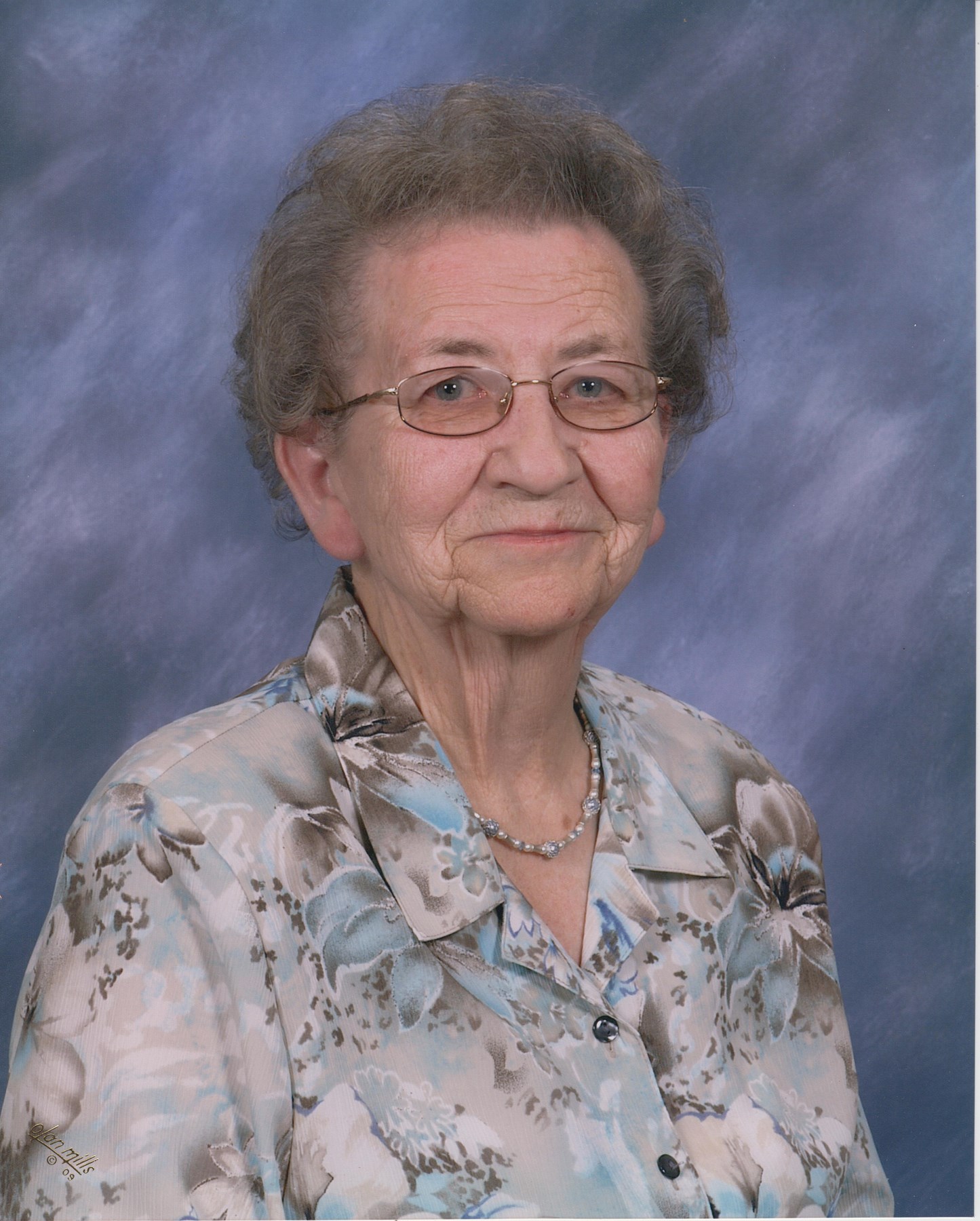 Obituary of Rose Mary Hoops