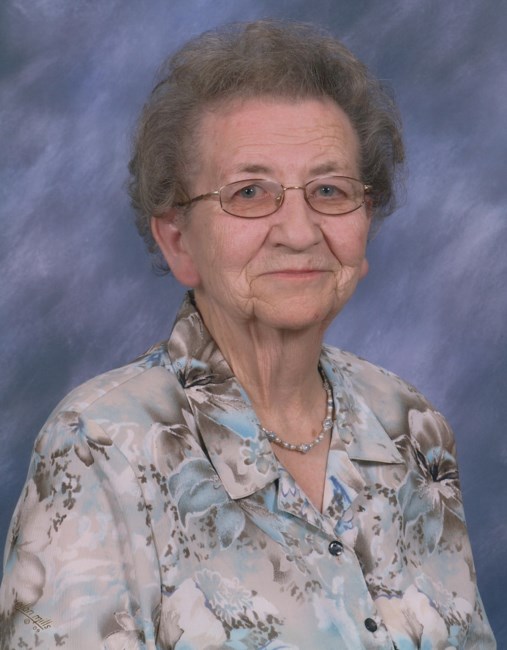 Obituary of Rose Mary Hoops