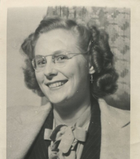 Obituary of Dorothy P. Hollyfield
