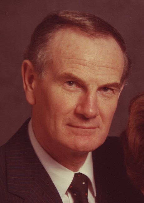 Obituary of Robert E. Briggs